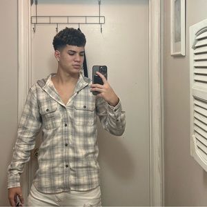 Meet your Posher, Jesús